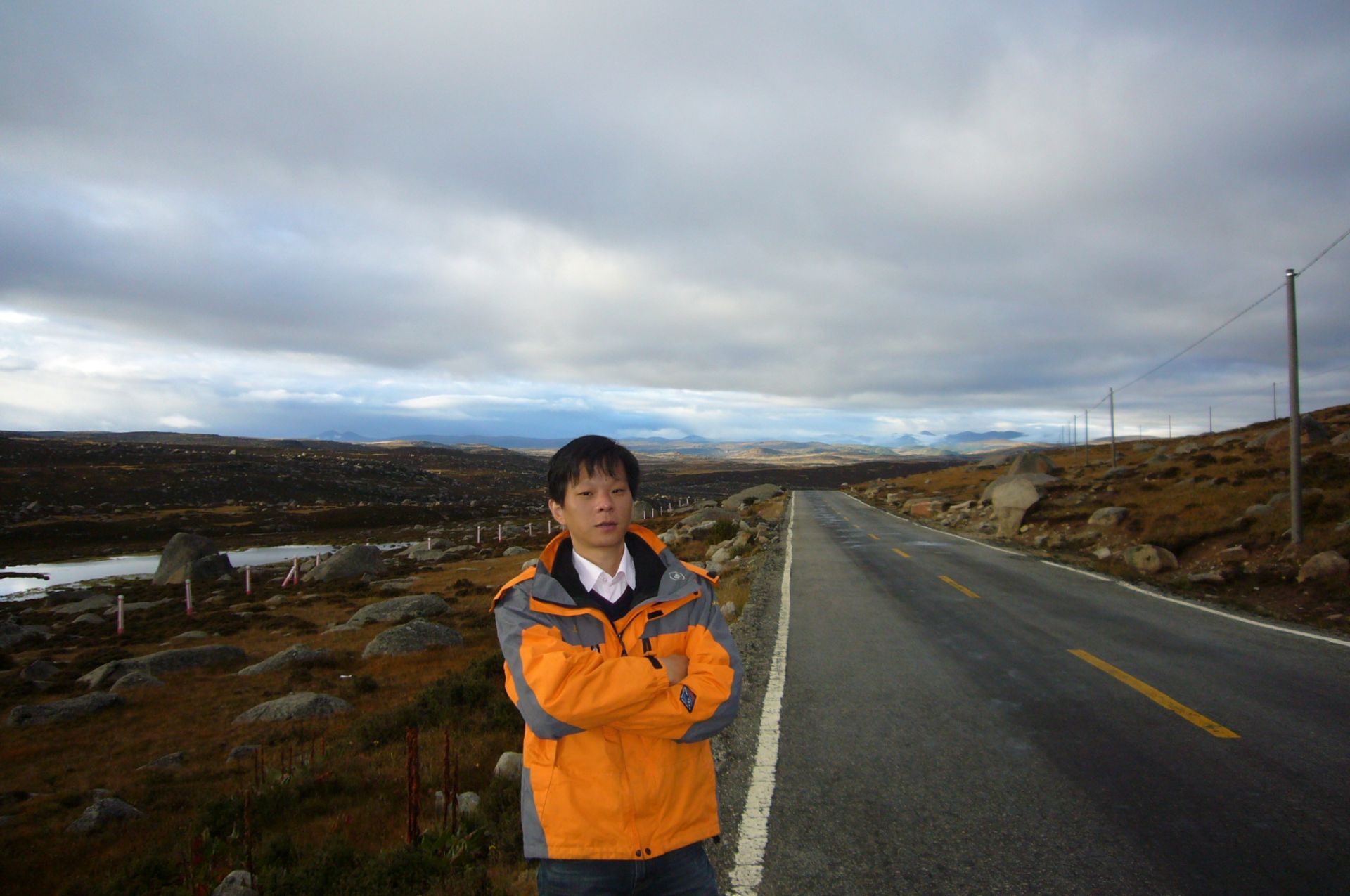 **酒桌上的社交艺术：传统与现代的交融**